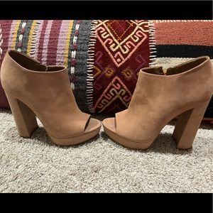 Sandal Monochrome Nude Wedge - Aldo